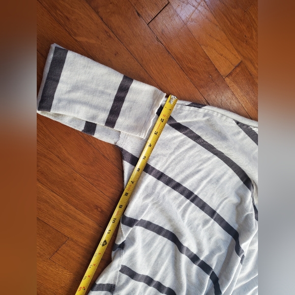 Free People oversized hi-low black gray striped cotton frayed blouse tunic top - Picture 9 of 11